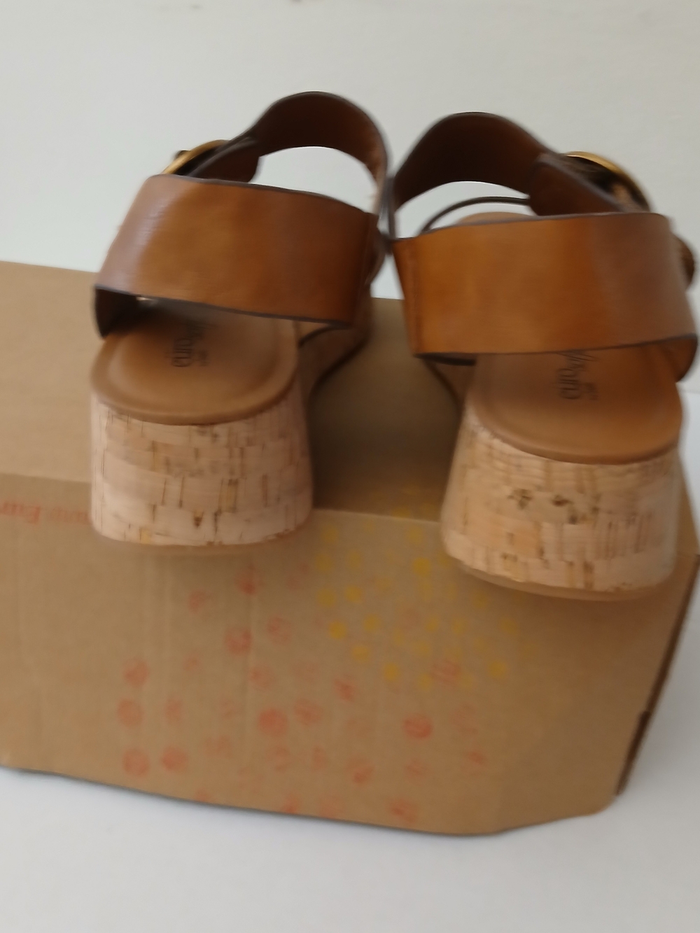 Euro soft Women’s Tan Cork Platform Sandals with Buckle Size 9.5M New $35 - Picture 7 of 10